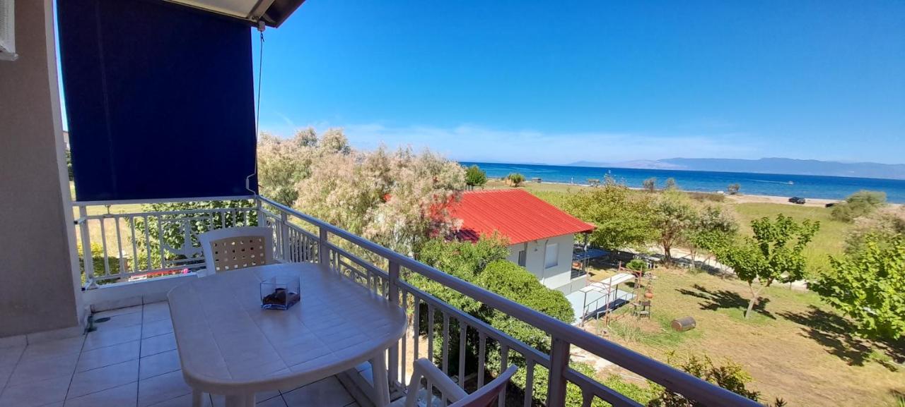 Lakkopetra Beach Apartments Lakopetra Exteriör bild